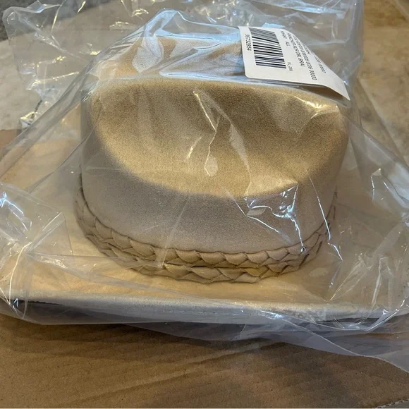 Anthropologie 8 Other Reasons Rancher Hat, NWT, Cream Color
